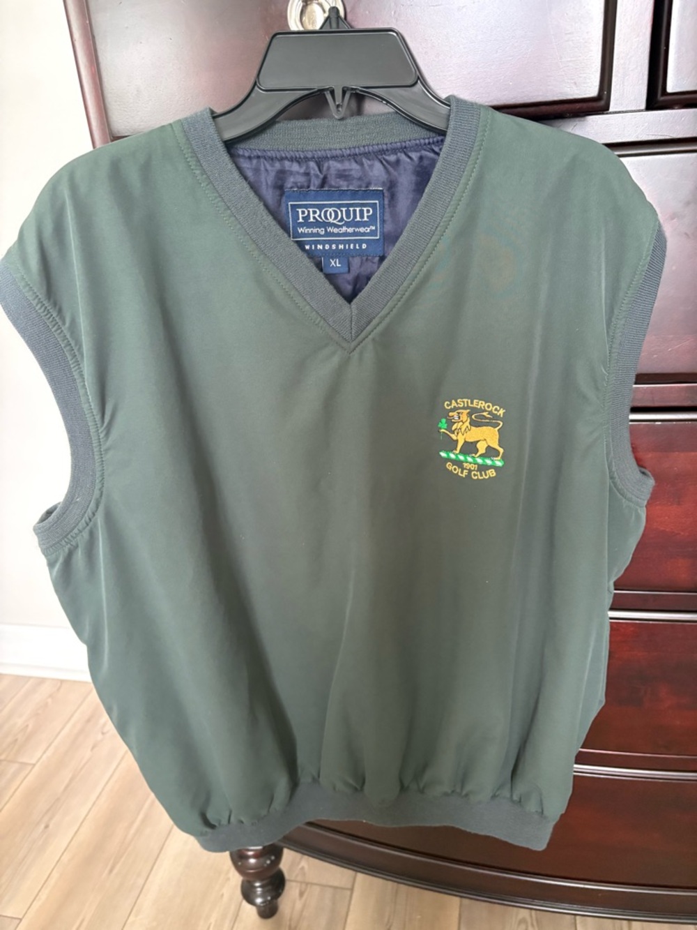 PRQUIP Dark Green Windshield Golf Vest with CastleRock Logo XL
